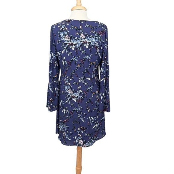 Ann Taylor Loft Purple Blue Floral Bell Flare Sleeve Shift Dress Size 12P - Picture 2 of 6